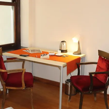 Casa de hóspedes Nahil Misafirevi *